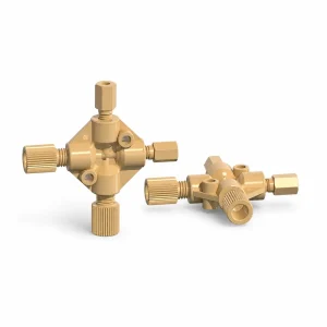 Two RZNS04 assembled PEEK cross-fitting configurations